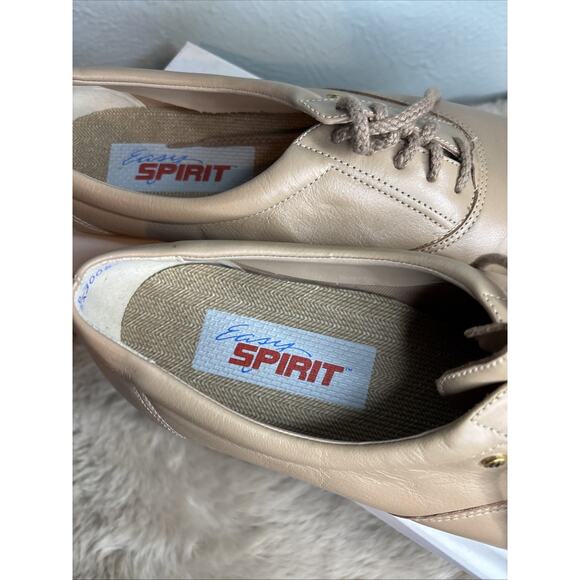 Easy Spirit Sand Dune Beige Motion Comforter Sneaker 9B Original Box - Picture 9 of 11